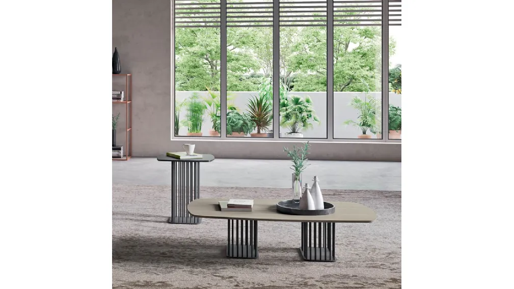 Tavolino in marmo Grigio Oriente con basamento in metallo brunito Sambuco 02 di Orme